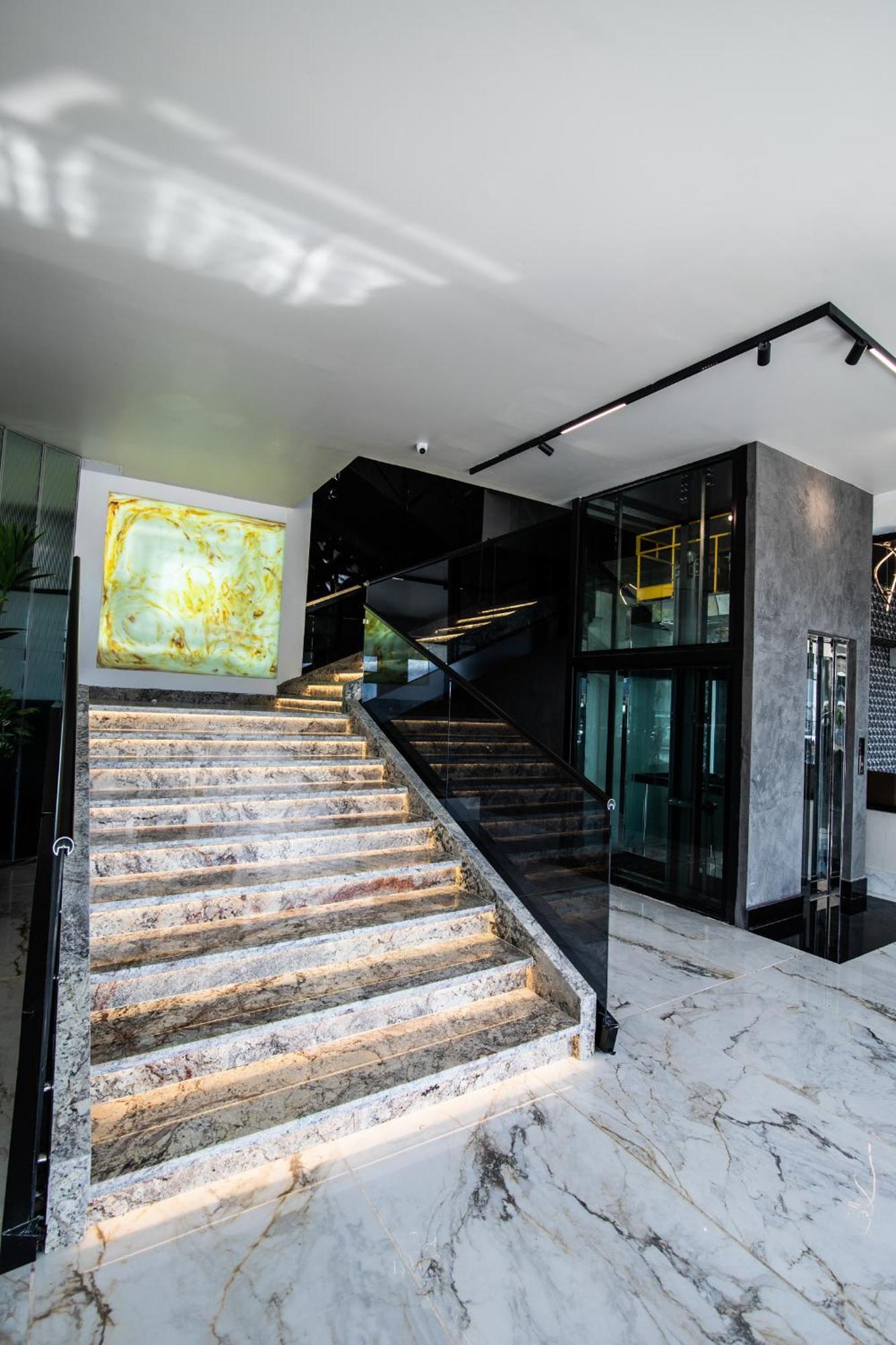 Lovera Hotel Santiago De Los Caballeros Exterior photo